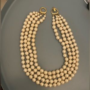 Vintage 4 strand pearl necklace